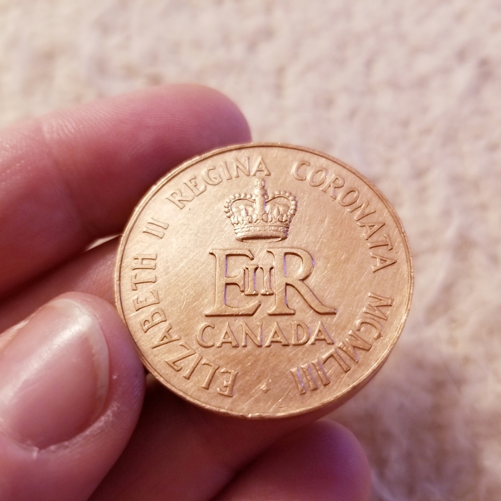 1953 Queen Elizabeth II Coronation Medal 1 of 12,500 in Canada Royal Family